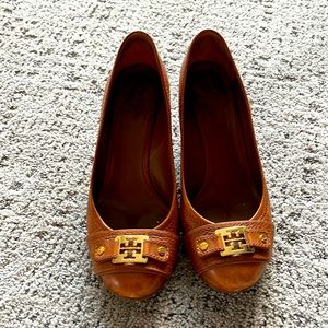 Tory Burch wedges brown leather size 8.5